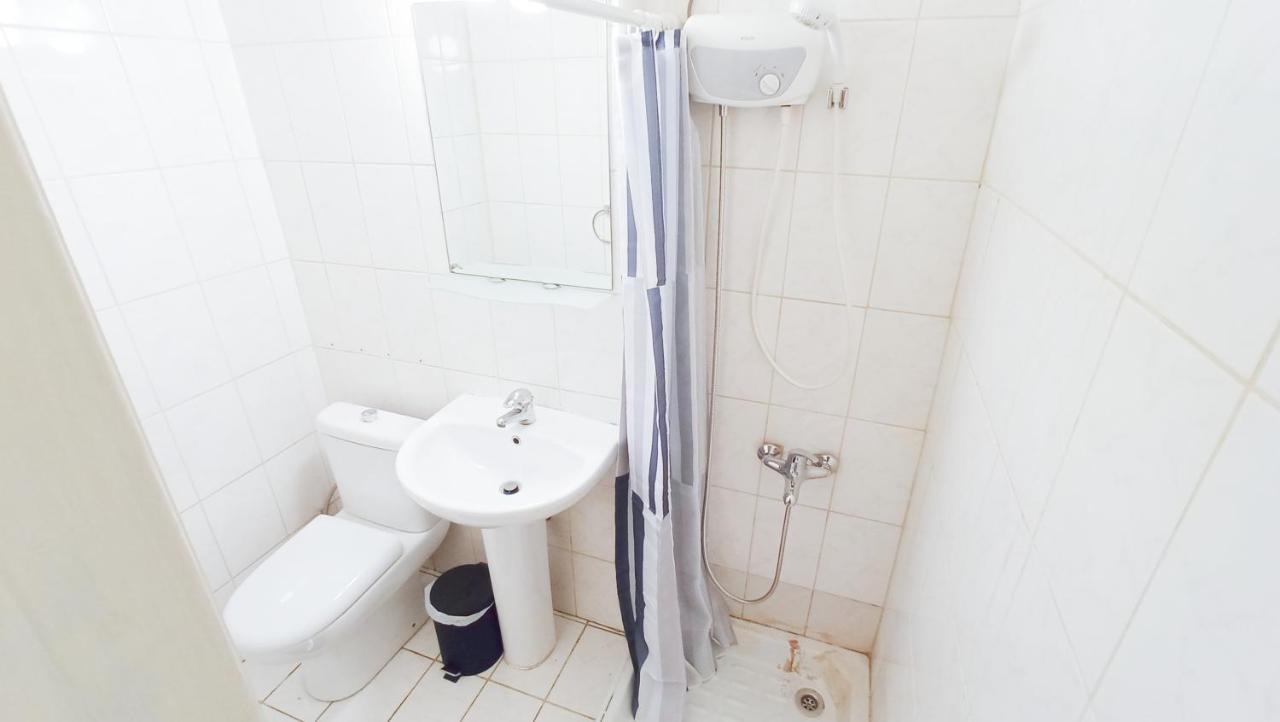 לרנקה 1A Beach & Business Apartment In The City Center! מראה חיצוני תמונה